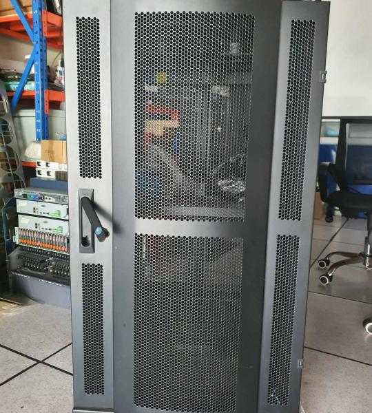 22 U Rack